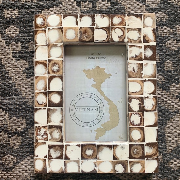 Mosaic Tile Handmade 4 x 6 PICTURE frame HANDCRAFTED - Picture 1 of 2